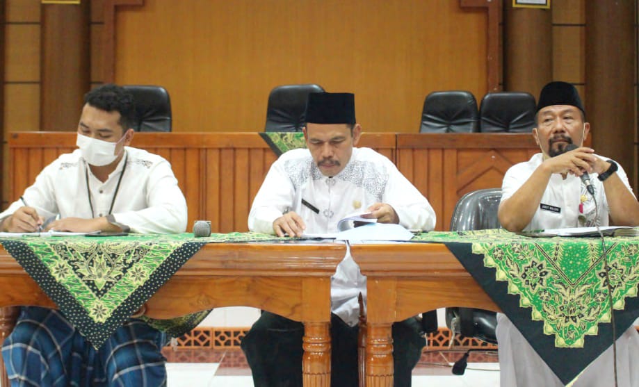 TANGANI KELENGKAPAN DATA GURU